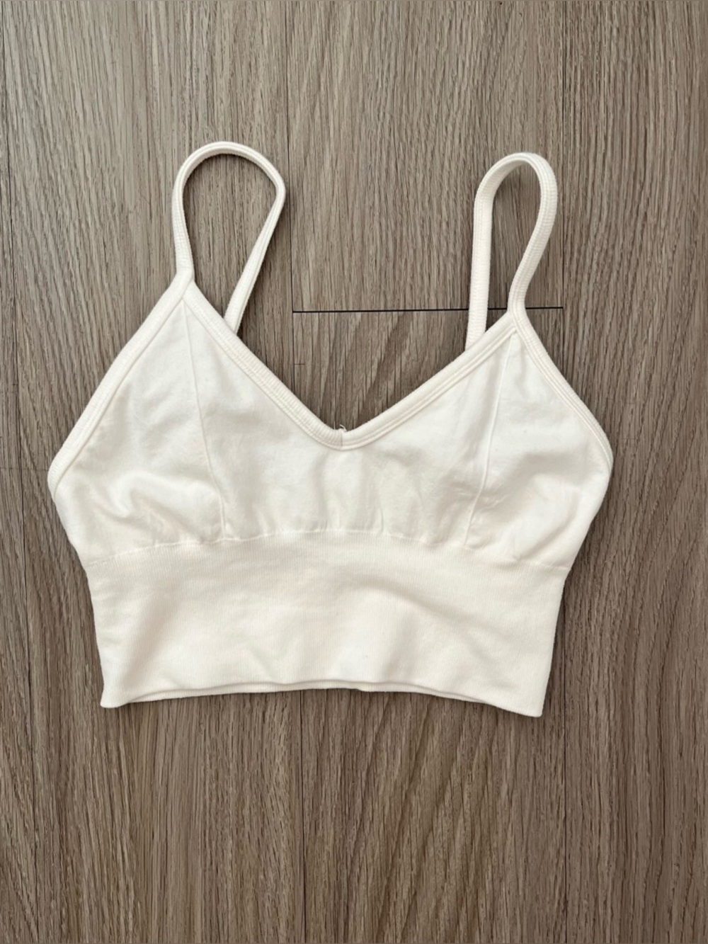 NWOT Alo Yoga Ivory Delight Bralette (Size S)